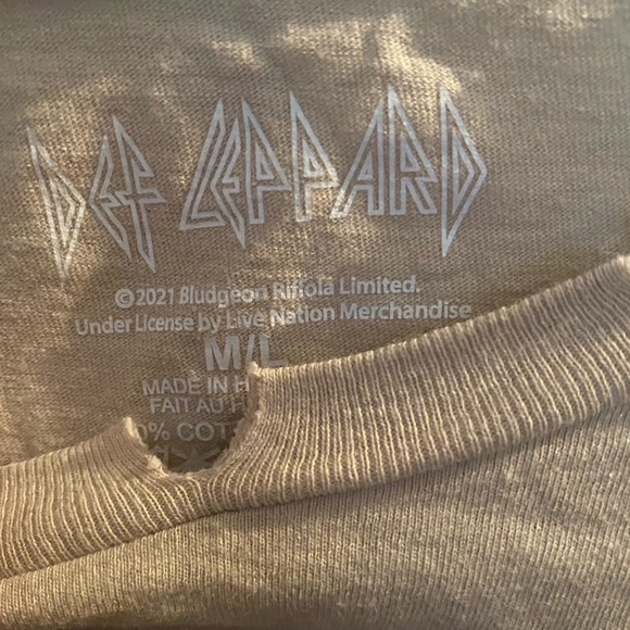 Def Leppard Crop Tee ⚡️ - Picture 4 of 4